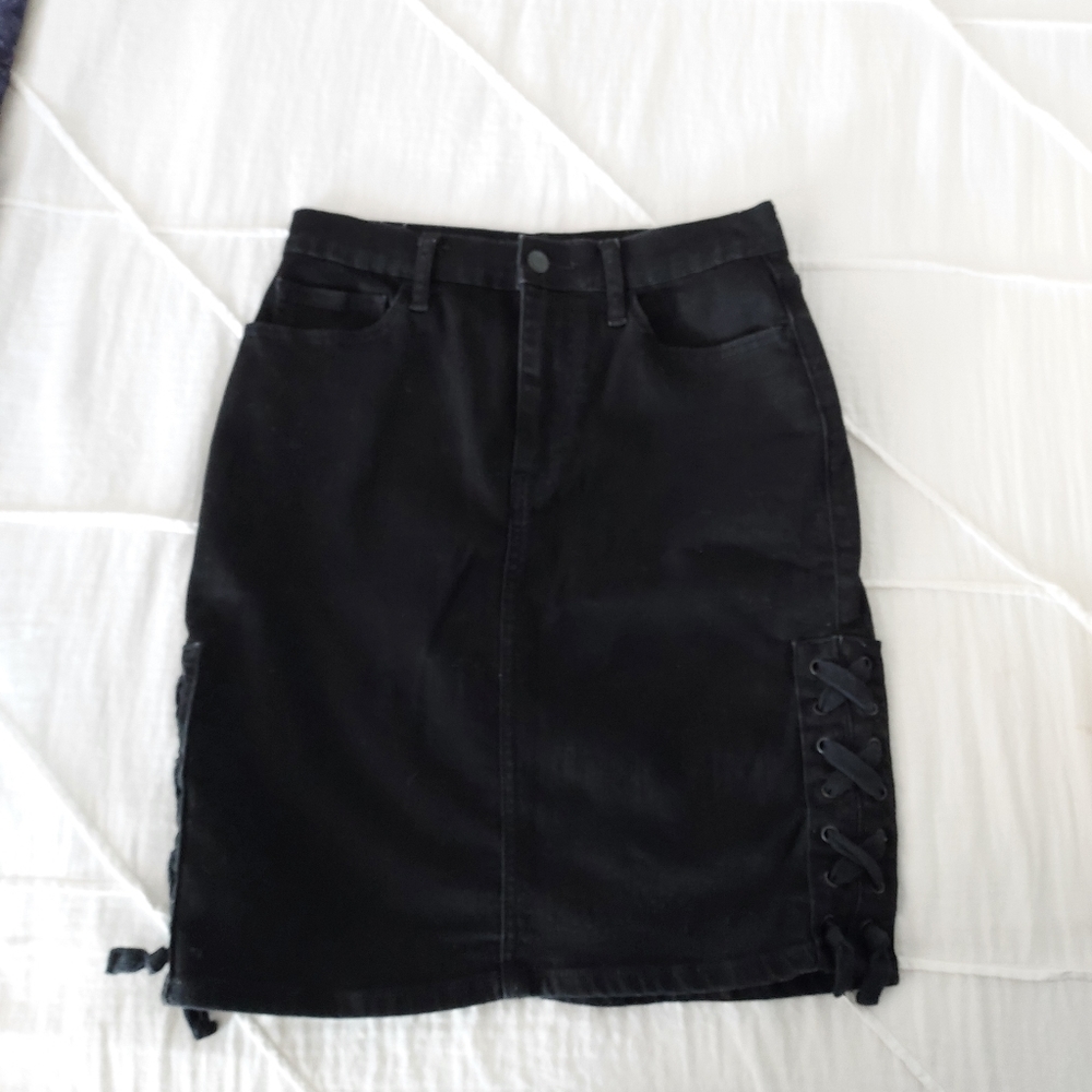 GAP Black Denim Skirt